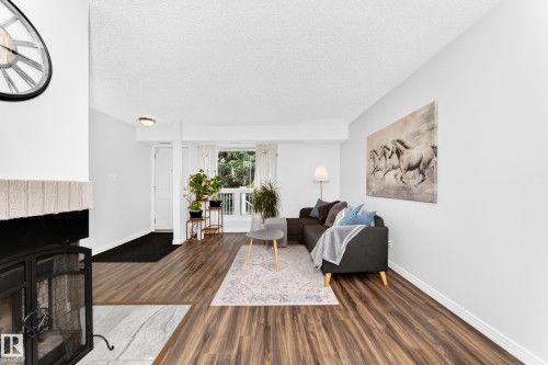 #49 2115 118 St Nw, Edmonton, AB 