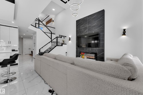 6215 19 Street, Rural Leduc County, AB 