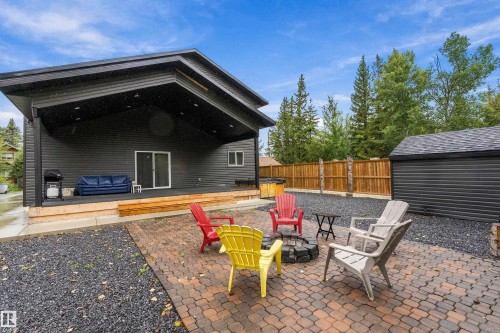 213 2Nd Avenue, Rural Wetaskiwin County, AB 