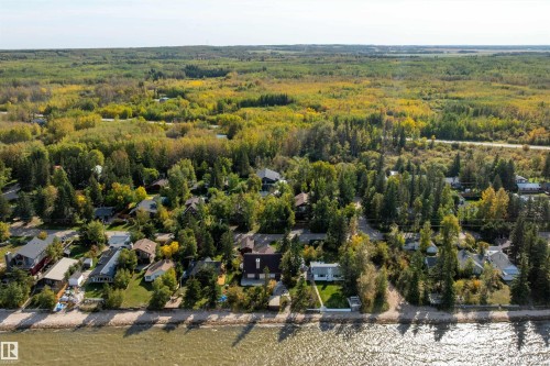 213 2Nd Avenue, Rural Wetaskiwin County, AB 