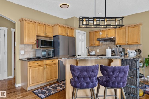 20435 56 Avenue Nw, Edmonton, AB 