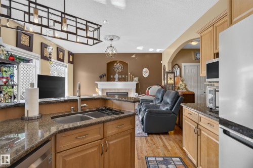 20435 56 Avenue Nw, Edmonton, AB 
