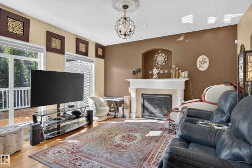 20435 56 Avenue Nw, Edmonton, AB 