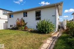 2663 89 Street NW  Edmonton, AB T6K 2Y9