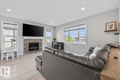 91 Rosemount Boulevard, Beaumont, AB 