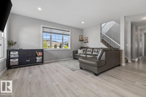 91 Rosemount Boulevard, Beaumont, AB 