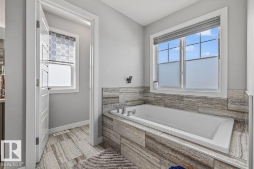 91 Rosemount Boulevard, Beaumont, AB 