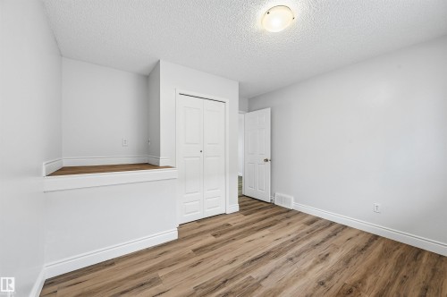 11615 8 Avenue Nw, Edmonton, AB 