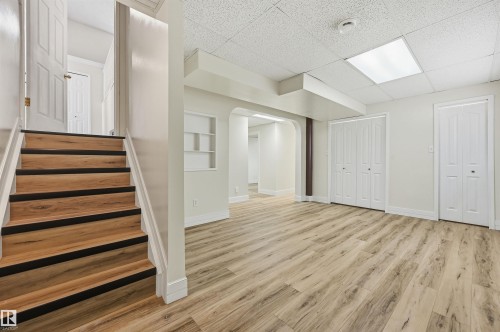 11615 8 Avenue Nw, Edmonton, AB 