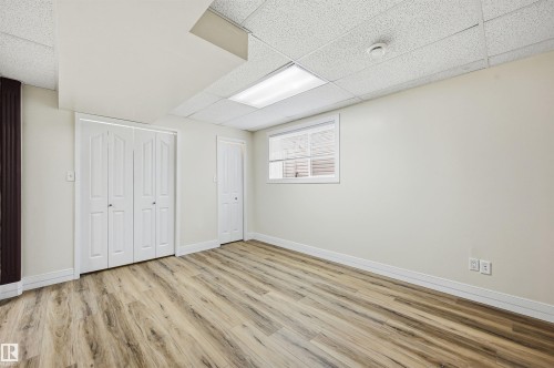 11615 8 Avenue Nw, Edmonton, AB 