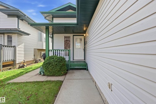 11615 8 Avenue Nw, Edmonton, AB 
