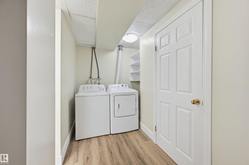 11615 8 Avenue Nw, Edmonton, AB 