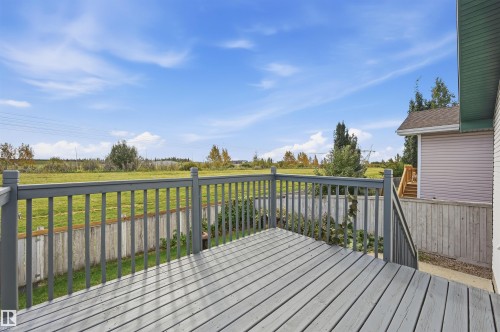 11615 8 Avenue Nw, Edmonton, AB 