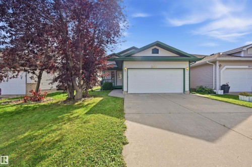 11615 8 Avenue Nw, Edmonton, AB 