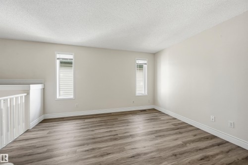 11615 8 Avenue Nw, Edmonton, AB 
