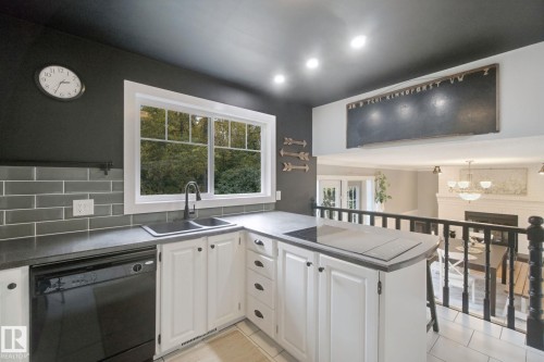 3 Armbruster Terrace, Stony Plain, AB 