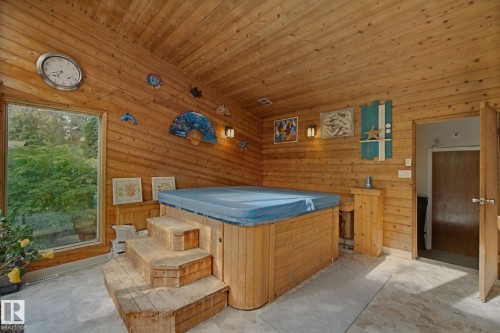3 Armbruster Terrace, Stony Plain, AB 