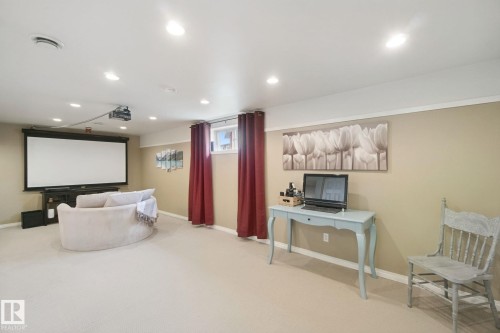 3 Armbruster Terrace, Stony Plain, AB 