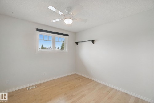 3 Armbruster Terrace, Stony Plain, AB 