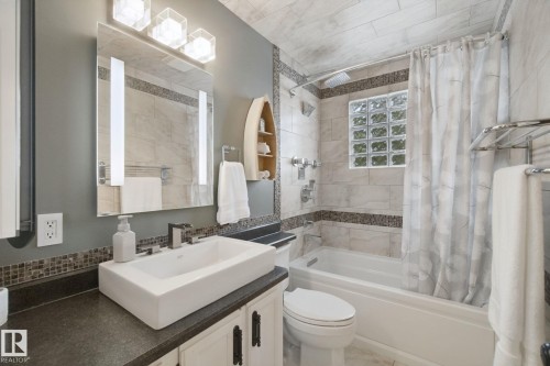 3 Armbruster Terrace, Stony Plain, AB 