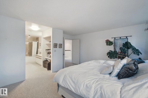 14812 43 Avenue Nw, Edmonton, AB 