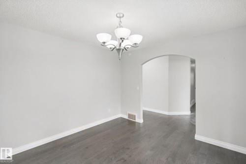 119 Caldwell Way Nw, Edmonton, AB 