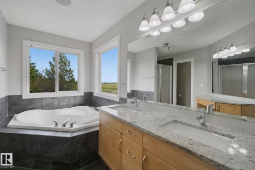 119 Caldwell Way Nw, Edmonton, AB 