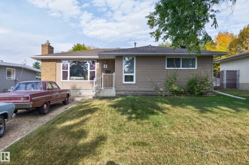 4 Greystone Crescent, Sherwood Park, AB 