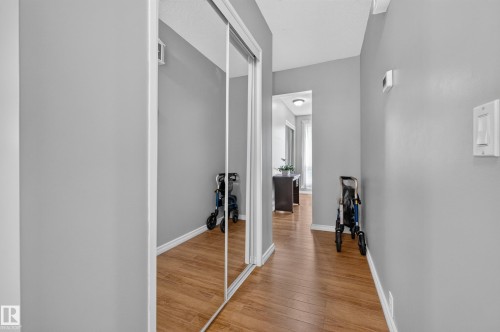 4 Greystone Crescent, Sherwood Park, AB 