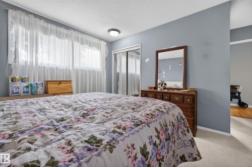 4 Greystone Crescent, Sherwood Park, AB 