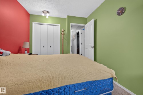 4 Greystone Crescent, Sherwood Park, AB 