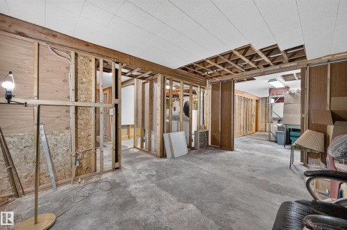 4 Greystone Crescent, Sherwood Park, AB 