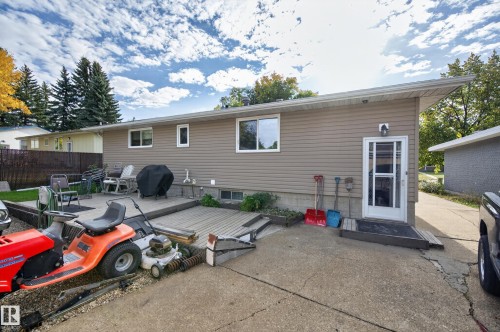 4 Greystone Crescent, Sherwood Park, AB 