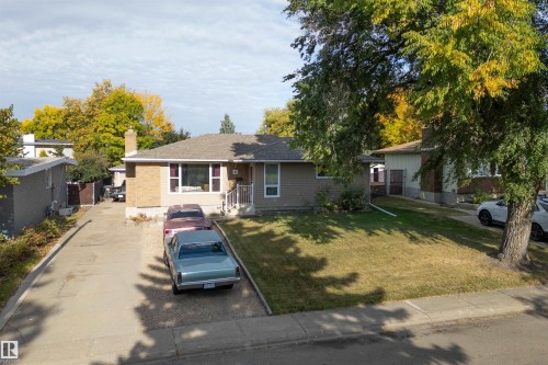 4 Greystone Crescent, Sherwood Park, AB 