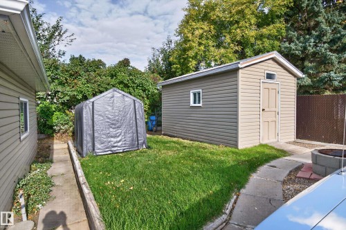 4 Greystone Crescent, Sherwood Park, AB 