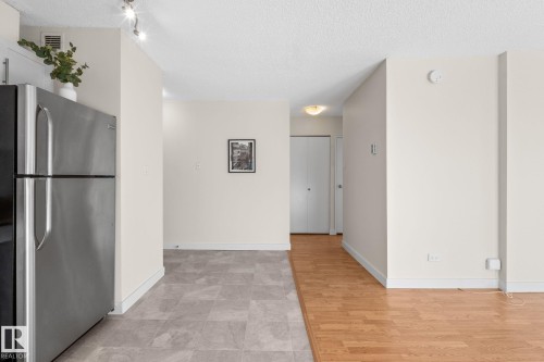 #1210 9710 105 St Nw, Edmonton, AB 