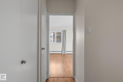 #1210 9710 105 St Nw, Edmonton, AB 