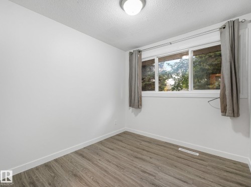 12823 125 Street Nw, Edmonton, AB 