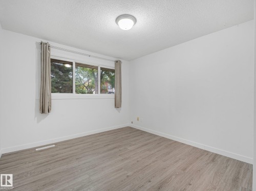 12823 125 Street Nw, Edmonton, AB 