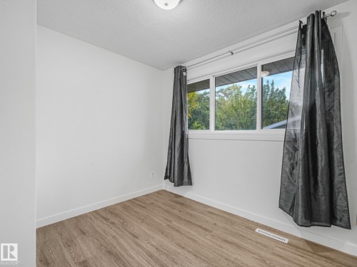 12823 125 Street Nw, Edmonton, AB 