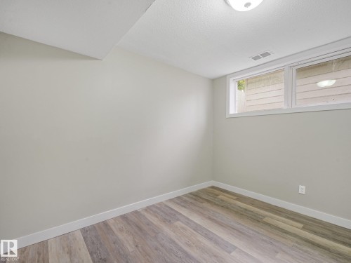 12823 125 Street Nw, Edmonton, AB 