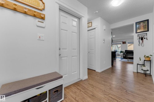 5128 20 Avenue Sw, Edmonton, AB 