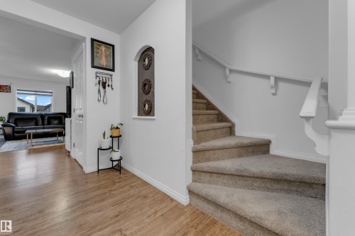 5128 20 Avenue Sw, Edmonton, AB 