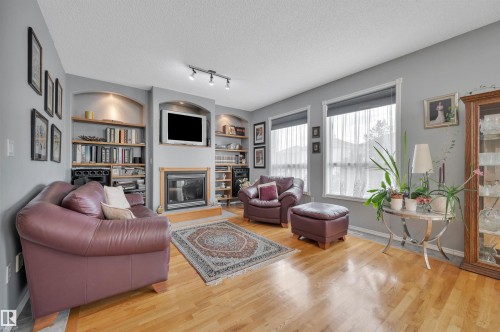14932 136 Street Nw, Edmonton, AB 