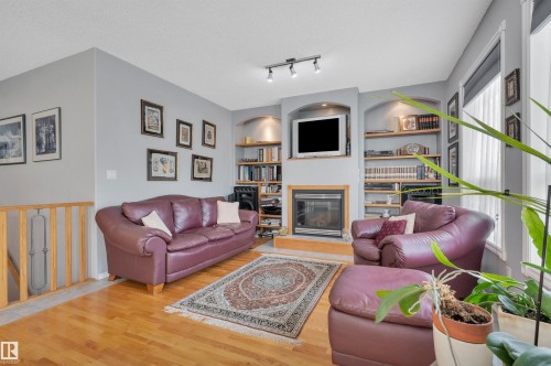 14932 136 Street Nw, Edmonton, AB 