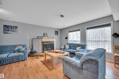 14932 136 Street Nw, Edmonton, AB 