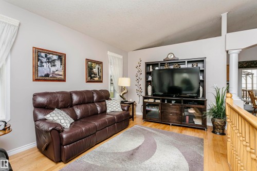 2840 151A Avenue Nw, Edmonton, AB 