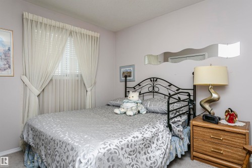 2840 151A Avenue Nw, Edmonton, AB 