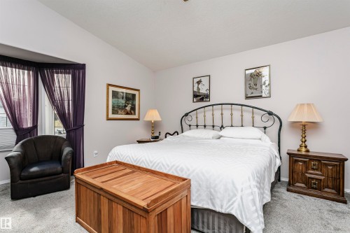 2840 151A Avenue Nw, Edmonton, AB 
