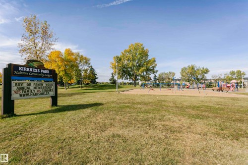 2840 151A Avenue Nw, Edmonton, AB 